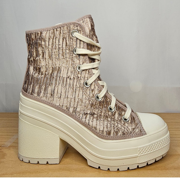 Converse Chuck 70 Luxe Heel Satin Sneakers Brand New Women's 7 A09780C  NWT - Picture 4 of 9